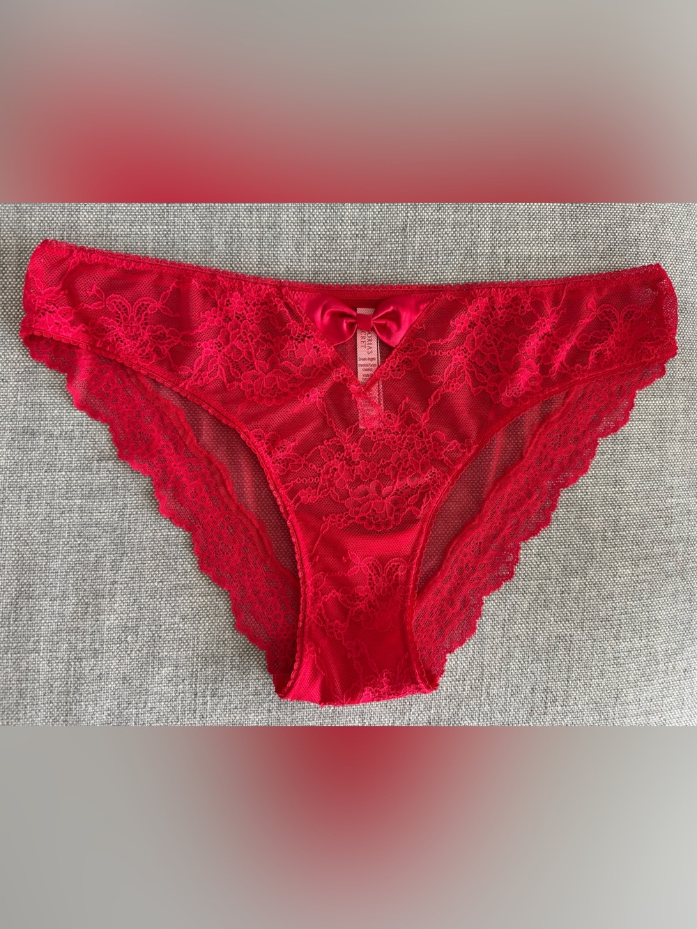 Victoria's Secret Dream Angels  Red Lace Cheekini  Panty with Satin Bow size XL